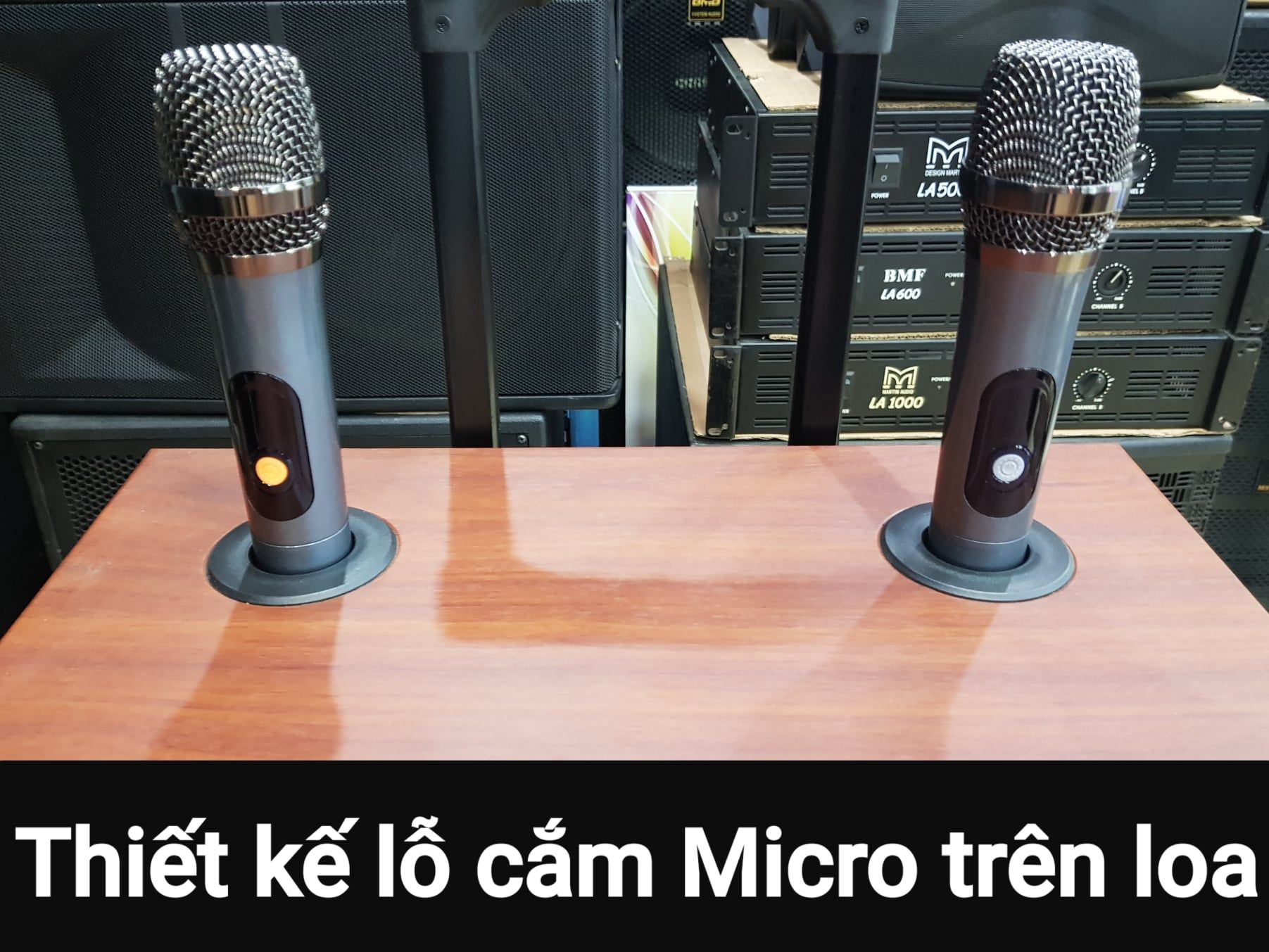 Loa kéo Karaoke Bluetooth BNIB 1599Plus: Bass 40, 3 đường tiếng, Công suất lớn 450W, Chống hú tốt. 2 Micro vỏ kim loại