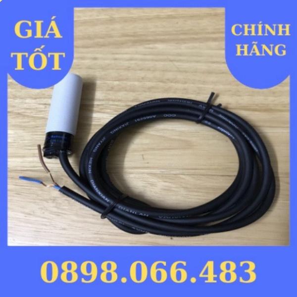 Cảm biến tiệm cận điện dung CR18-8AO