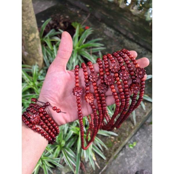 Vòng tay nữ gỗ hương chuỗi hạt 108 cỡ 6ly charm mix hoa sen hợp người trầm tính