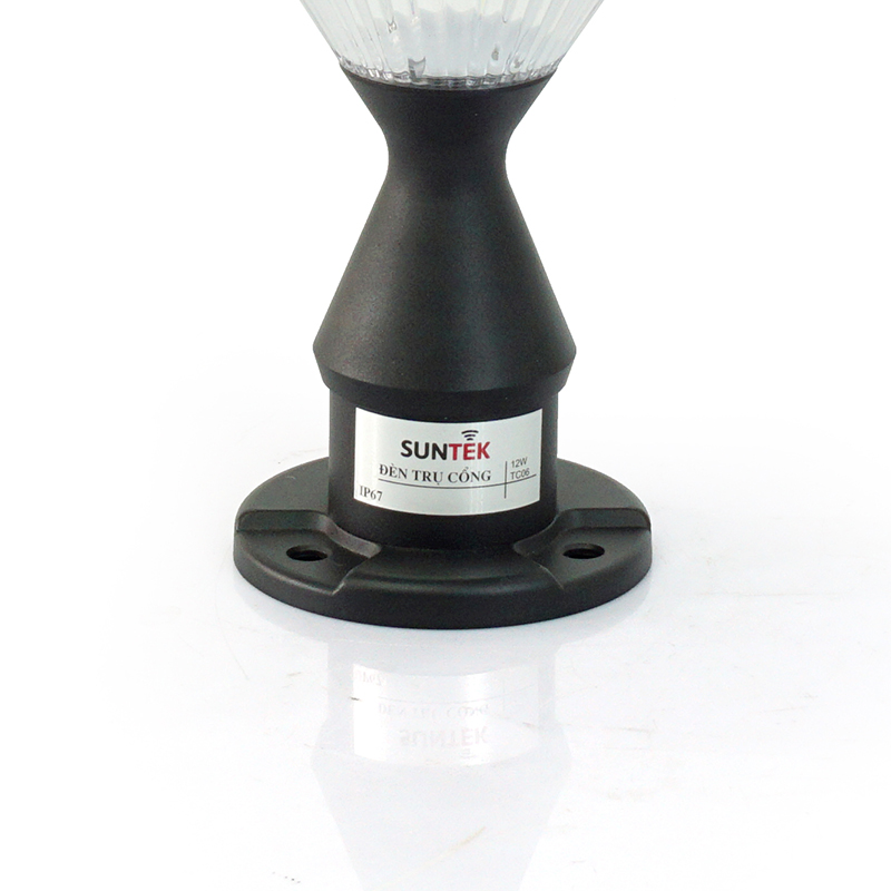 Đèn Trụ Cổng Năng Lượng Mặt Trời SUNTEK TC06 - Sáng 20 giờ liên tục | Chống Nước/Bụi | Tự động Bật/Tắt | Tuổi thọ bóng LED 50.000 giờ | Chân Đế 11.7 cm - Hàng Chính Hãng | Bảo hành 3 năm 1 đổi 1