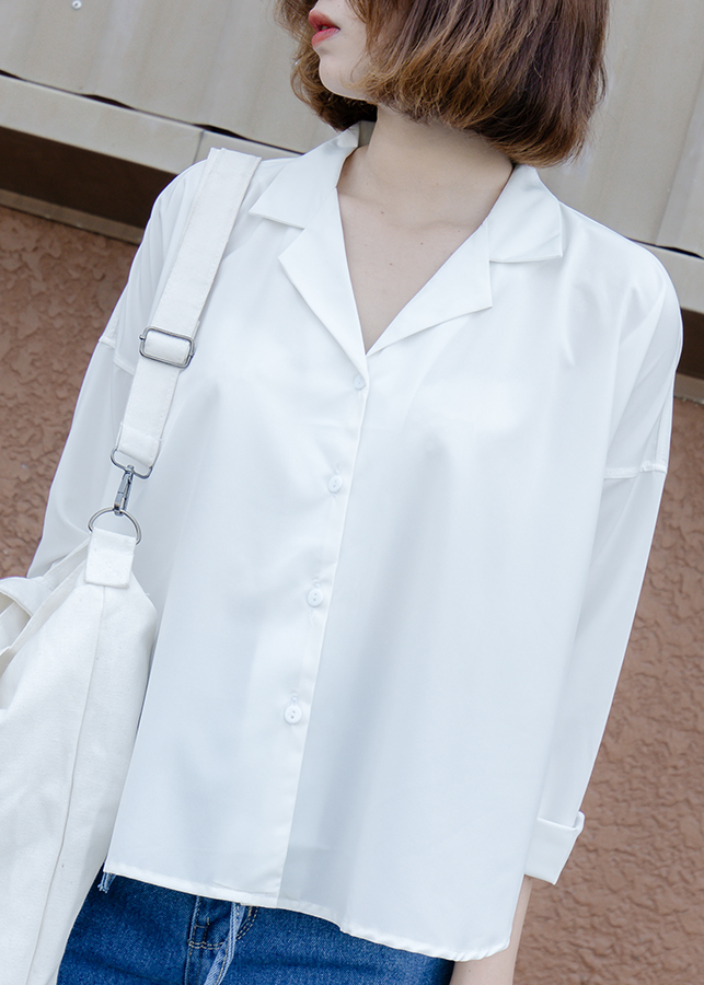 Áo sơ mi cổ vest tay bồngĐen