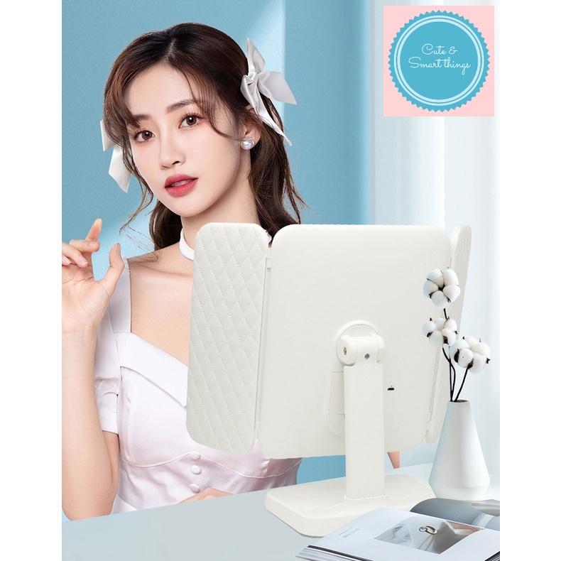 Gương trang điểm sang trọng