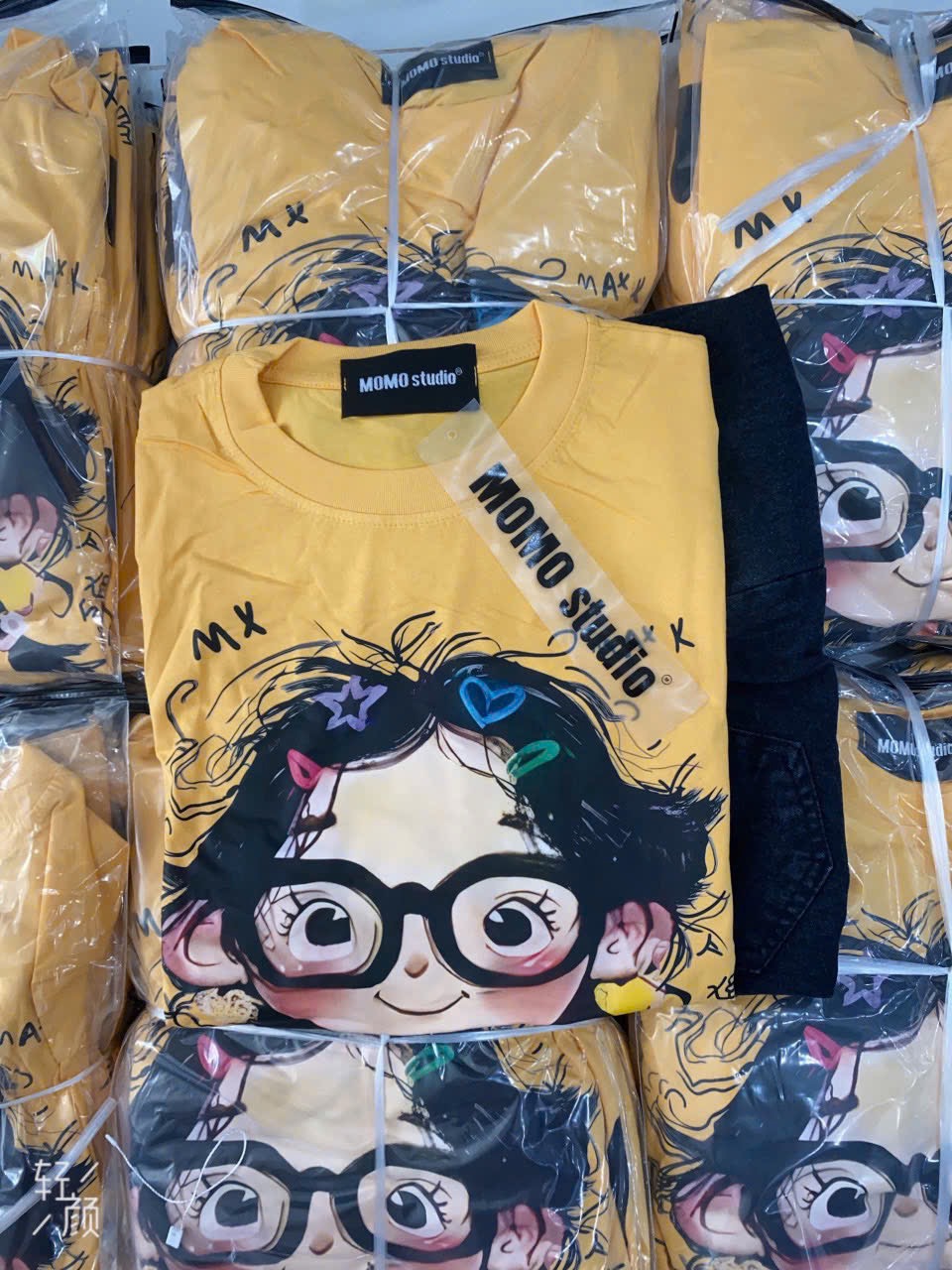 Set bộ cô gái tóc xù