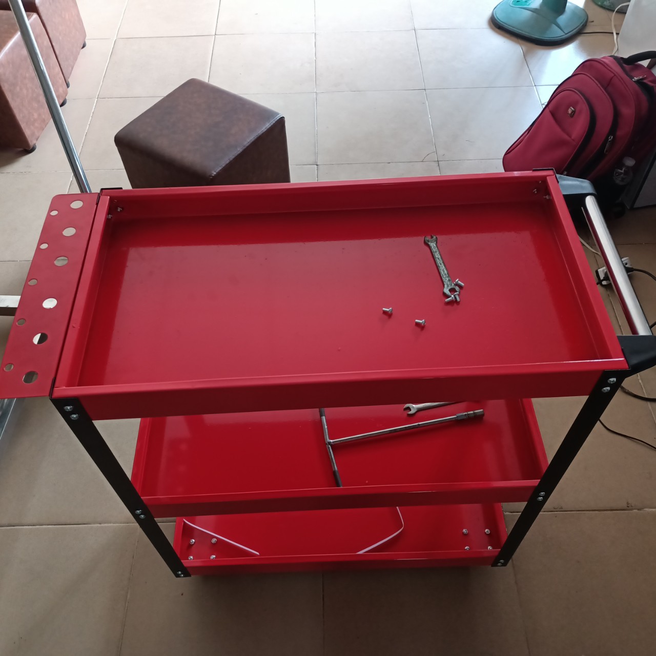 Xe đẩy 3 tầng nhập khẩu