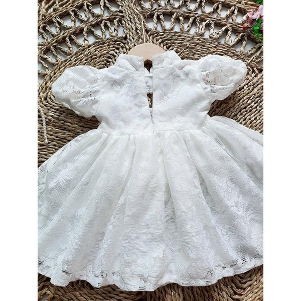 Váy ren trắng công chúa tặng kèm cài xinh cho mùa lễ hội của bé