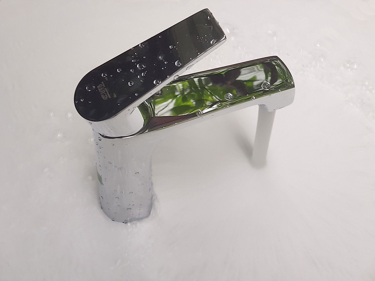 Vòi Lavabo nóng lạnh Eurolife EL-9002 (Trắng bạc)