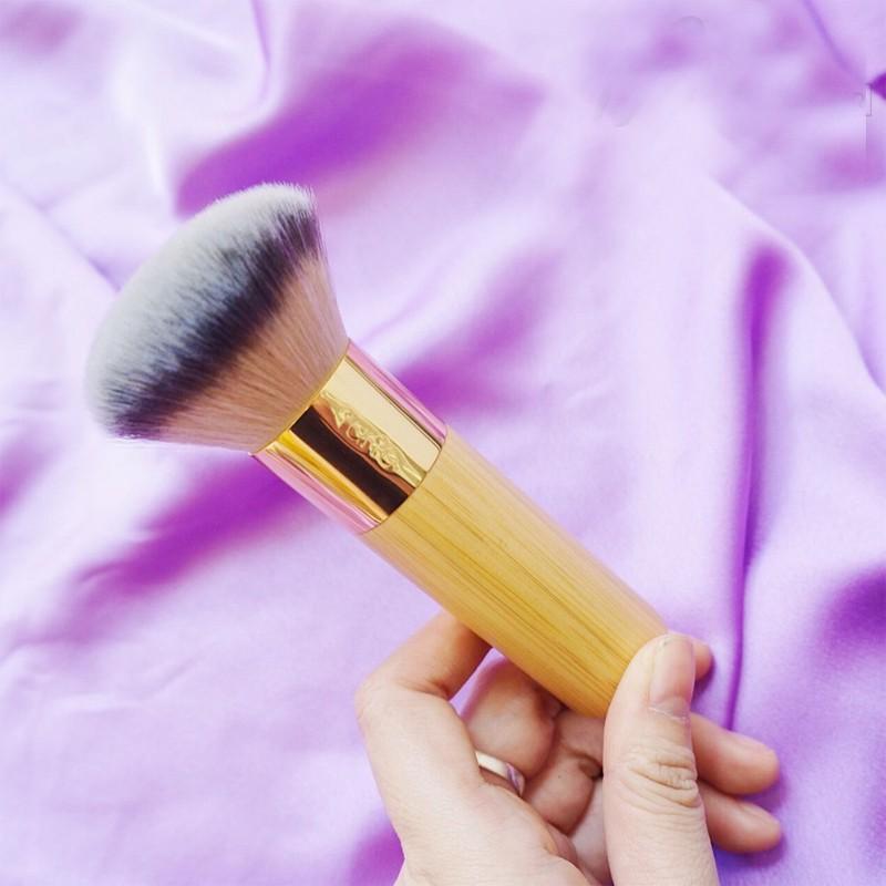 Cọ Tán Kem Nền Tarte - Tarte Foundation Brush