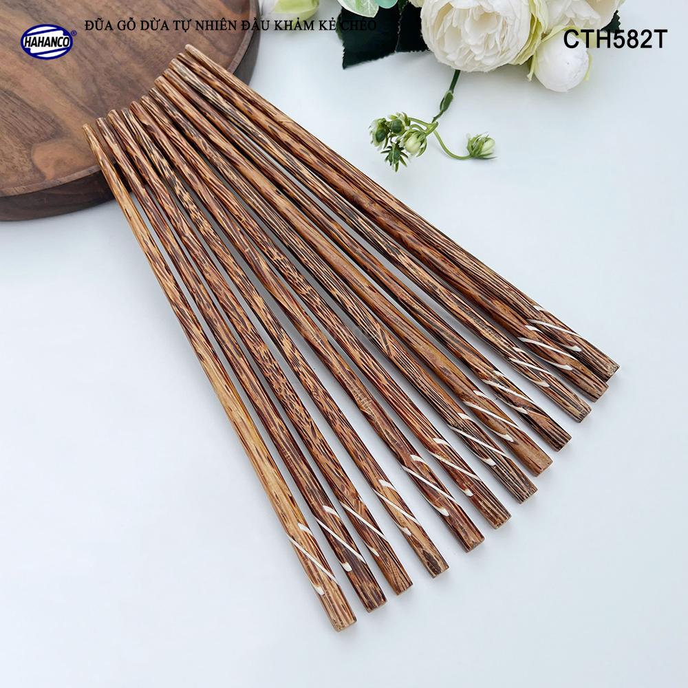 Đũa Gỗ Dừa Đen Khảm Kẻ Chéo HAHANCO An Toàn Đẹp Mắt Dùng Cho Quán Ăn Gia Đình - CTH582T