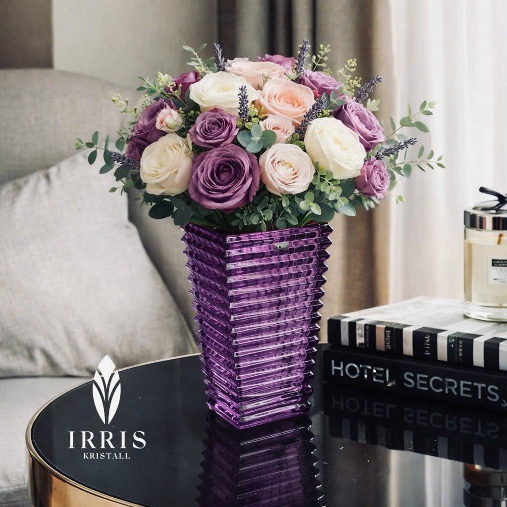 Lọ hoa tháp kim cương Irris 28cm Hàng chính hãng
