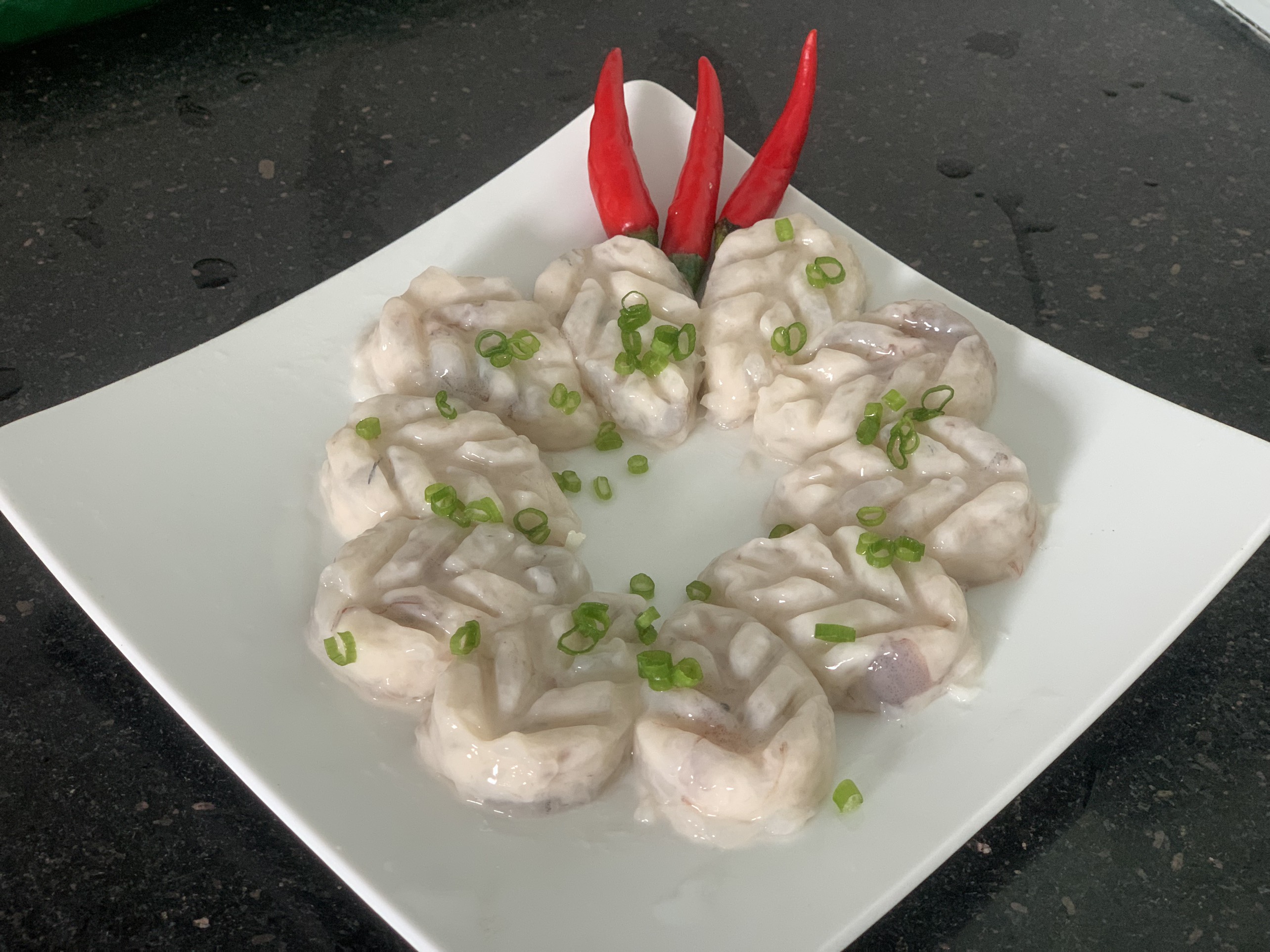 CHẢ TÔM TƯƠI HÌNH CHIẾC LÁ 130G EB MALAYSIA