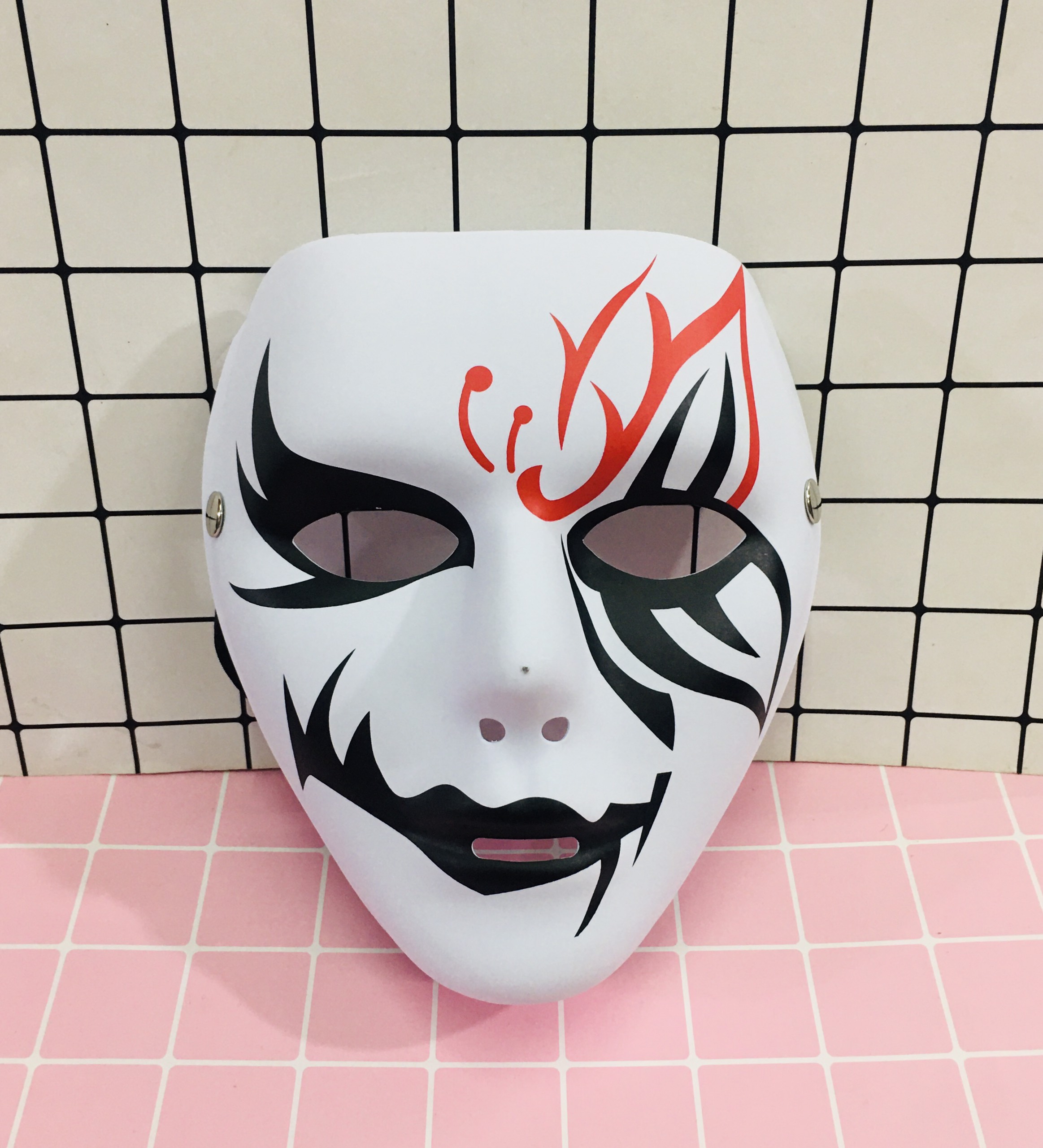 Mặt nạ hoá trang trắng đen đỏ Halloween