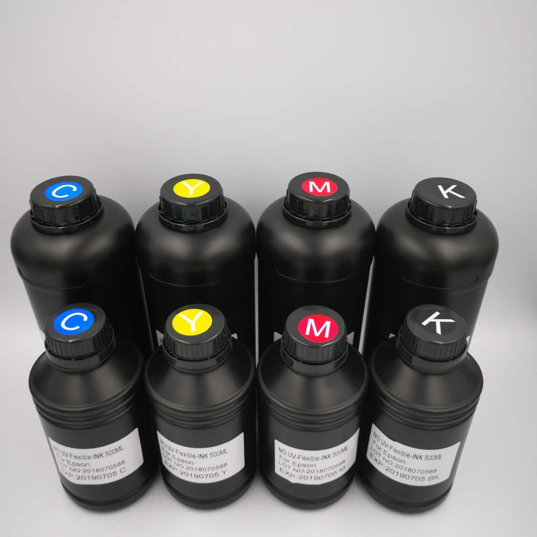 HCM-Mực in UV màu vàng (Y), hàng nhập khẩu, ứng dụng in quảng cáo tương thích trên mọi chất liệu (nhựa, gỗ, thủy tinh, mica), dung tích chai 1 lít cho đầu in Epson I3200 DX5