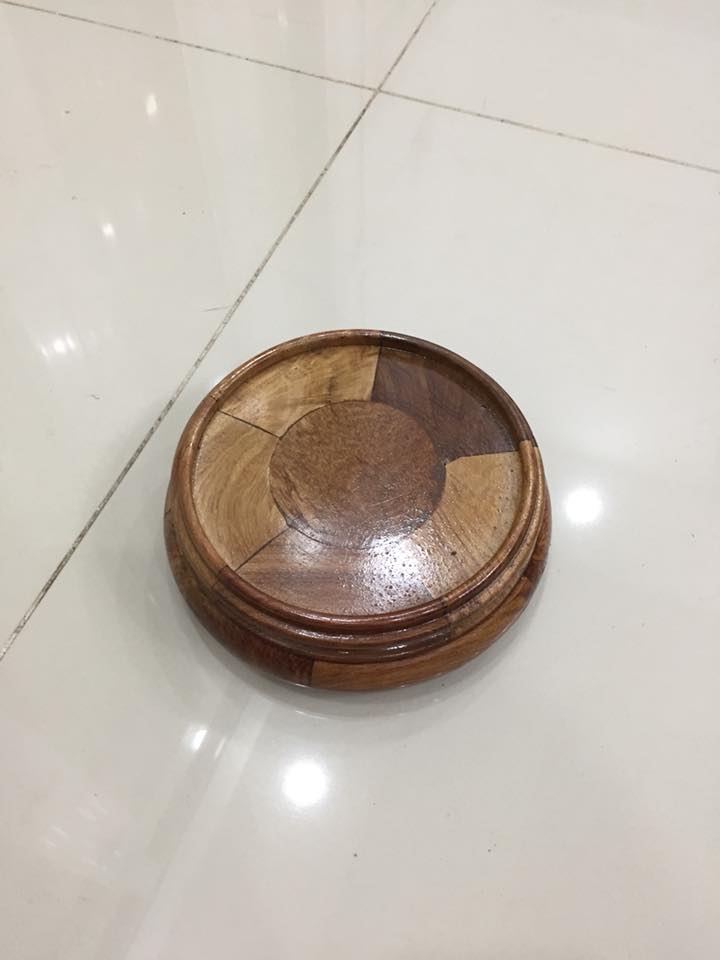 Kỷ kê bình hoa để bàn, gỗ hương, nhiêu kích cỡ đường kính từ 14 đến 38cm, cao 5cm - 14