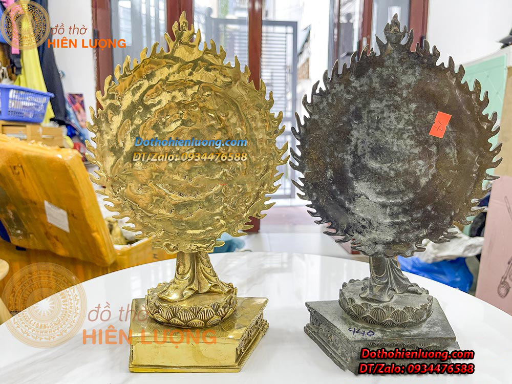 Tượng Phật Thiên Thủ Thiên Nhãn Đứng Màu Xanh Giả Cổ Và Màu Vàng Bằng Đồng Thau Đẹp Kích Thước 15x10x33cm, Nặng 2Kg