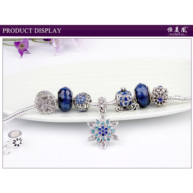 Vòng tay charm hoa tuyết xanh