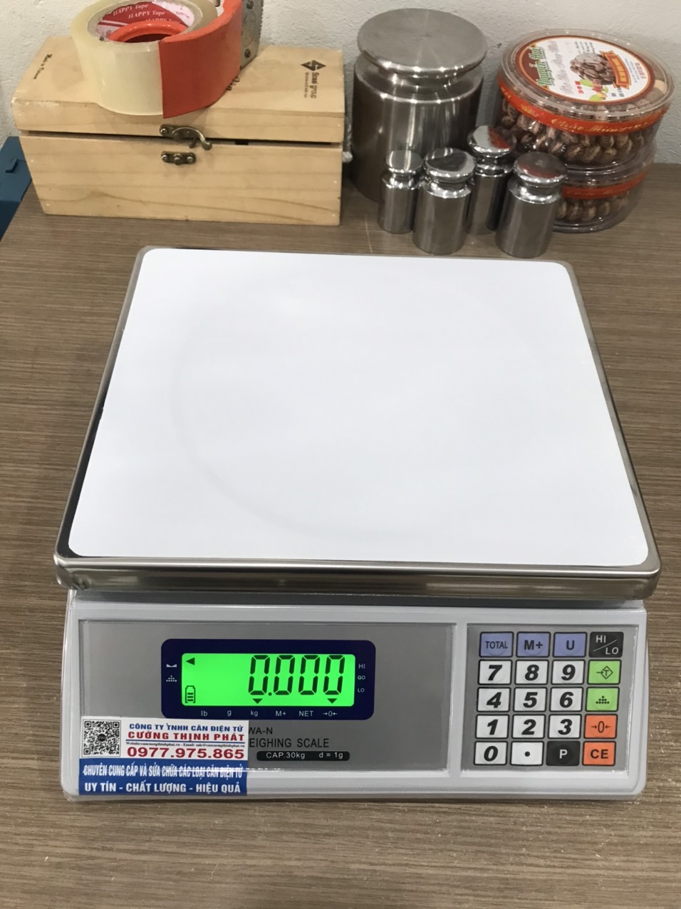 Cân điện tử UTE-N Mức cân 3kg độ đọc 0.1g