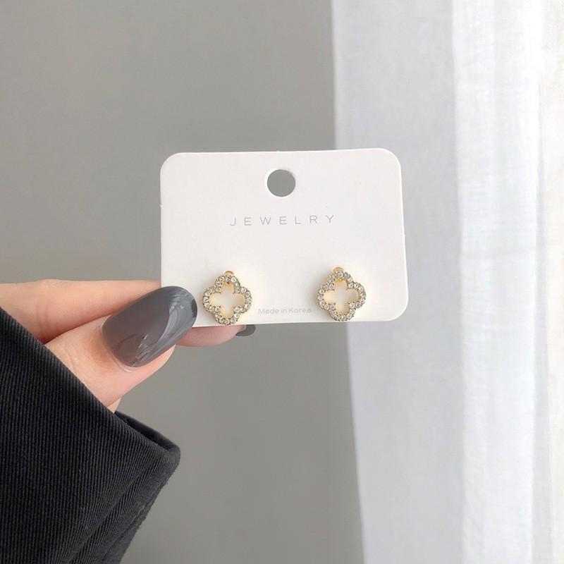 Khuyên tai, Bông tai cỏ 4 đính đá xinh xắn HT615 - Culi accessories
