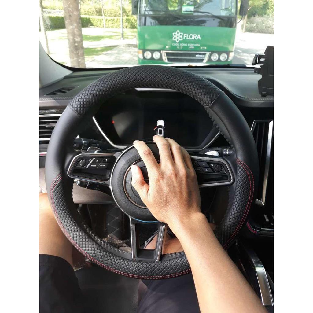 Bọc Vô Lăng Cho Xe Ô Tô Chất Liệu Da Cao Cấp Sang Trọng Đường Kính 38cm