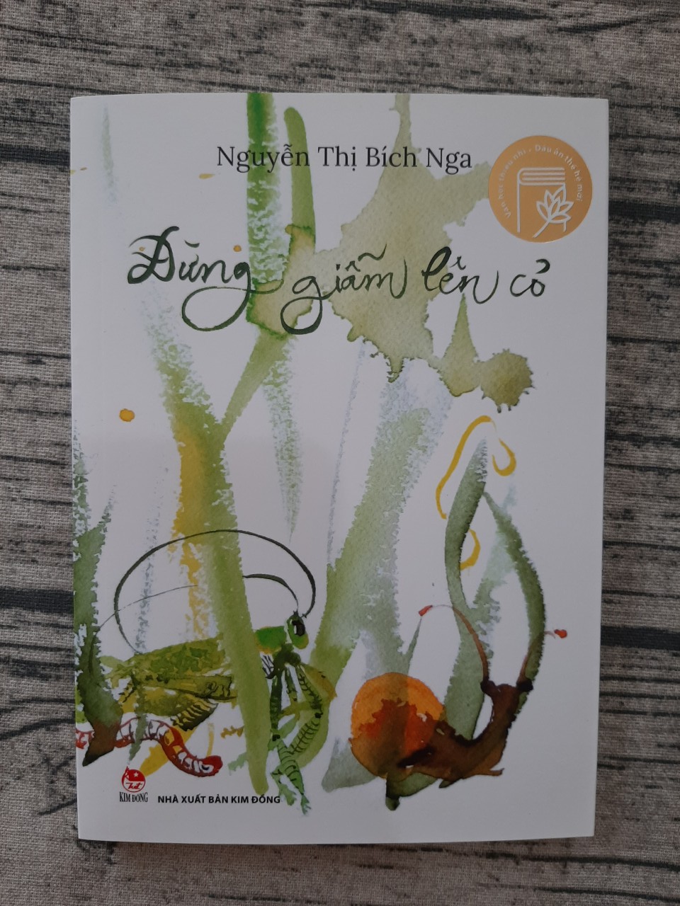 Dấu Ấn Thế Hệ Mới: Đừng Giẫm Lên Cỏ