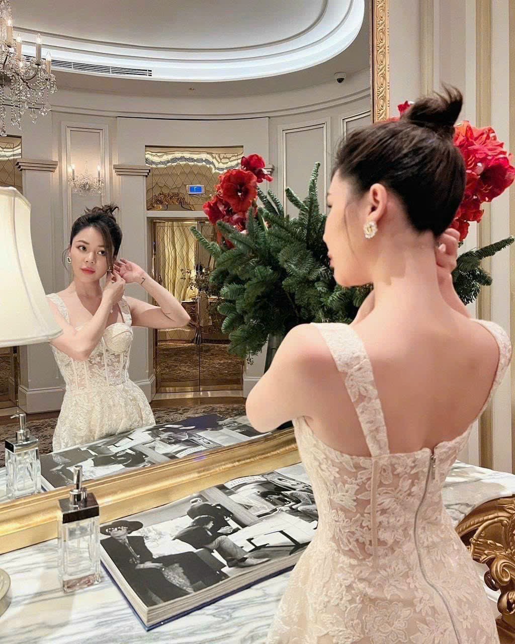 ĐẦM REN 2 DÂY BẢN LỚN MÀU Y HÌNH
