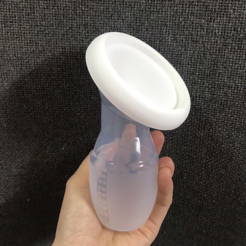 Cốc hứng sữa hút sữa rảnh tay silicon