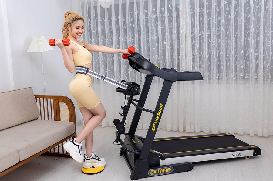 Máy Chạy Bộ Lifesport LS-3000, Máy Chạy Bộ Với 12 Chương Trình Luyện Tập Đa Dạng, Tay Cầm Đa Năng, Động Cơ Mạnh Mẽ