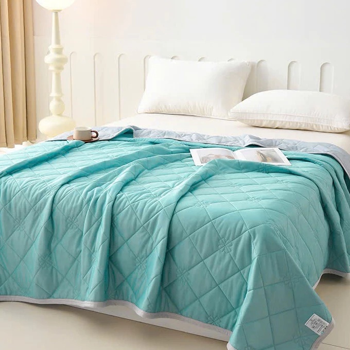 Chăn Hè Vải Lụa Mát Chăn Điều Hòa Mùa Hè Băng Lạnh Cho Một Người Hoặc Đôi Dùng Cho Gia Đình Giặt Máy Chăn Mỏng Mát