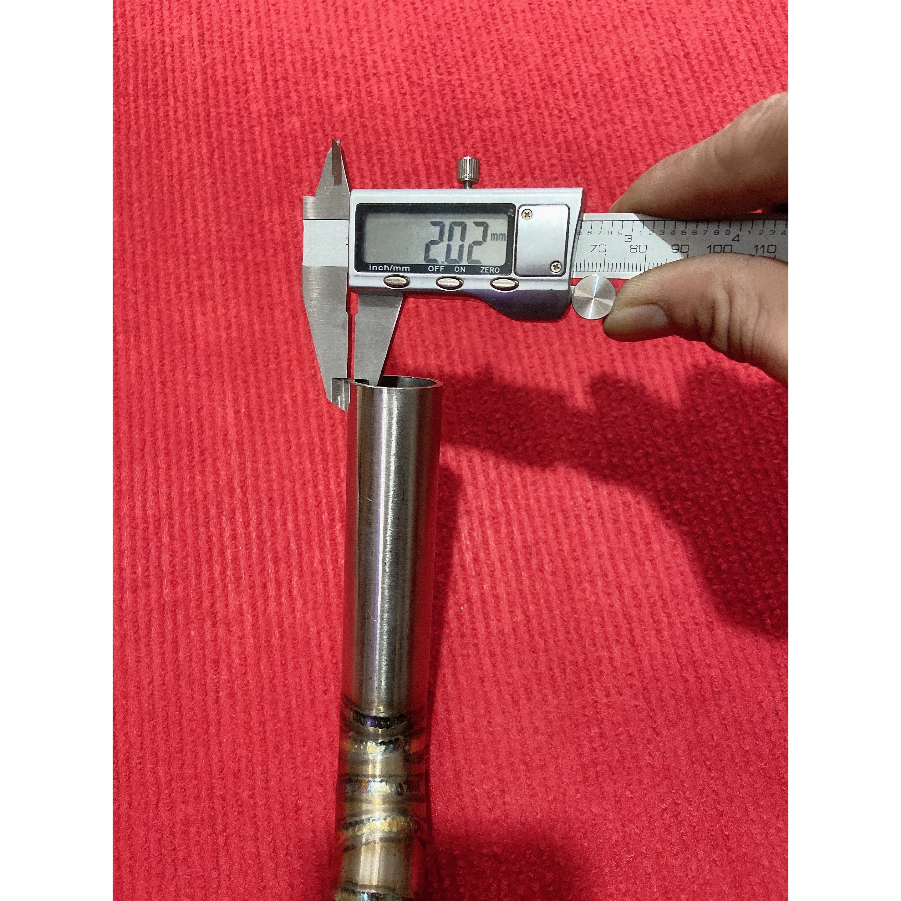 Cổ pô inox 304 khắc sâu cua kiểu gắn pô din dành cho AB 125-150/ SHVN / VARIO / Click thái