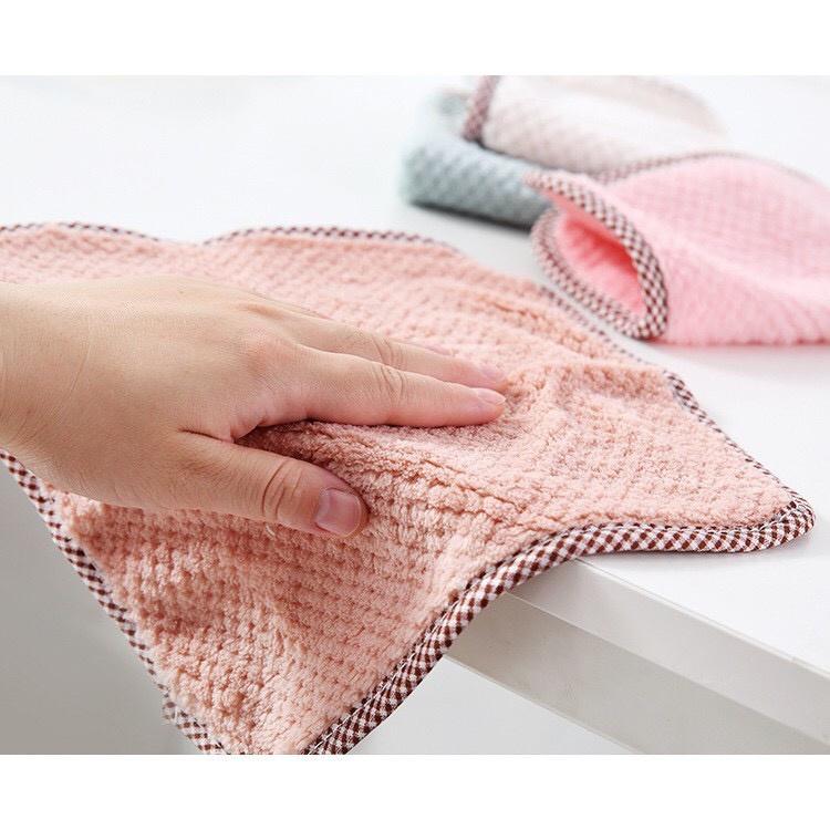 Khăn lau tay, lau bếp sợi len có móc treo tiện dụng, thấm hút tốt, mềm mịn