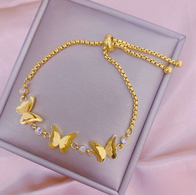 Lắc Tay Dây Rút 3 Con Bướm Chạm Cát Titan Ko Đen TT 4209