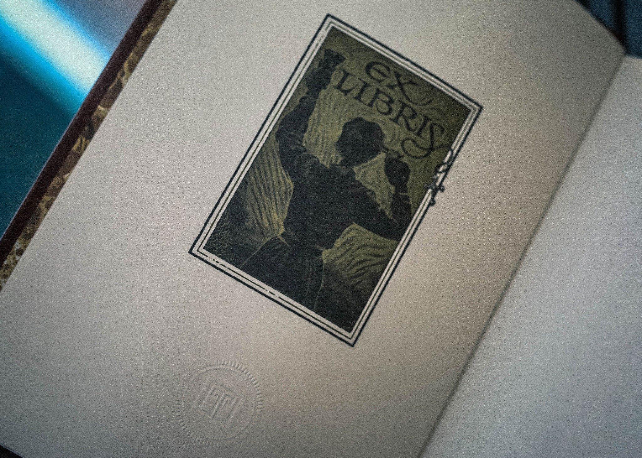 Chàng Ngốc - Ấn Bản Giới Hạn - Bìa Giấy Vân Da