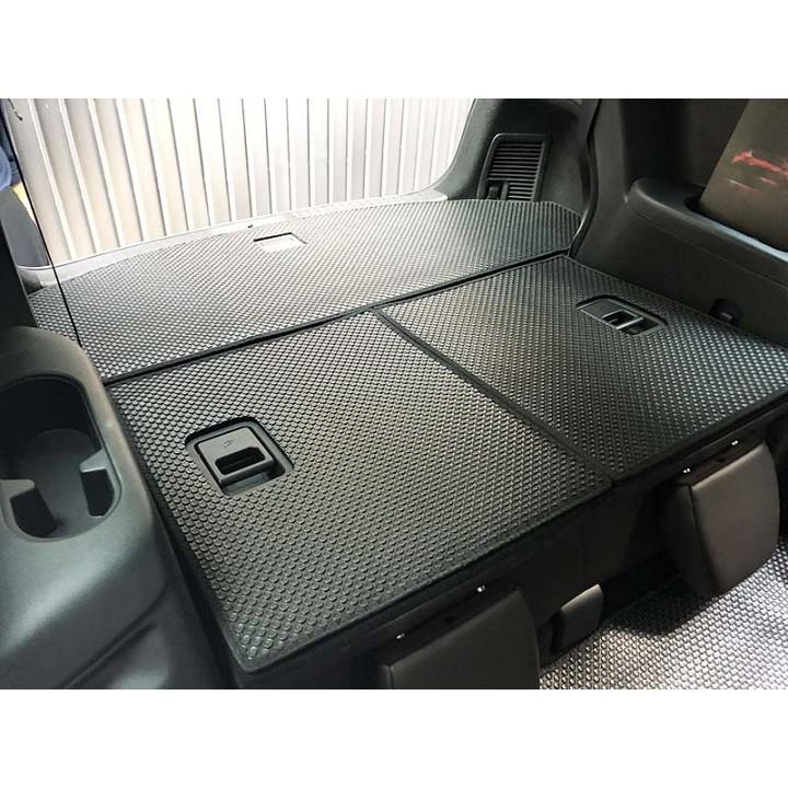 Bộ lót cốp và lưng hàng ghế chất liệu cao su tự nhiên cho xe Mazda CX8, CX-8 thương hiệu Kata