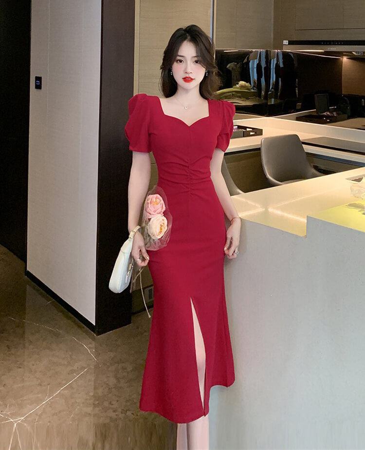 Đầm body nhún eo vai phồng