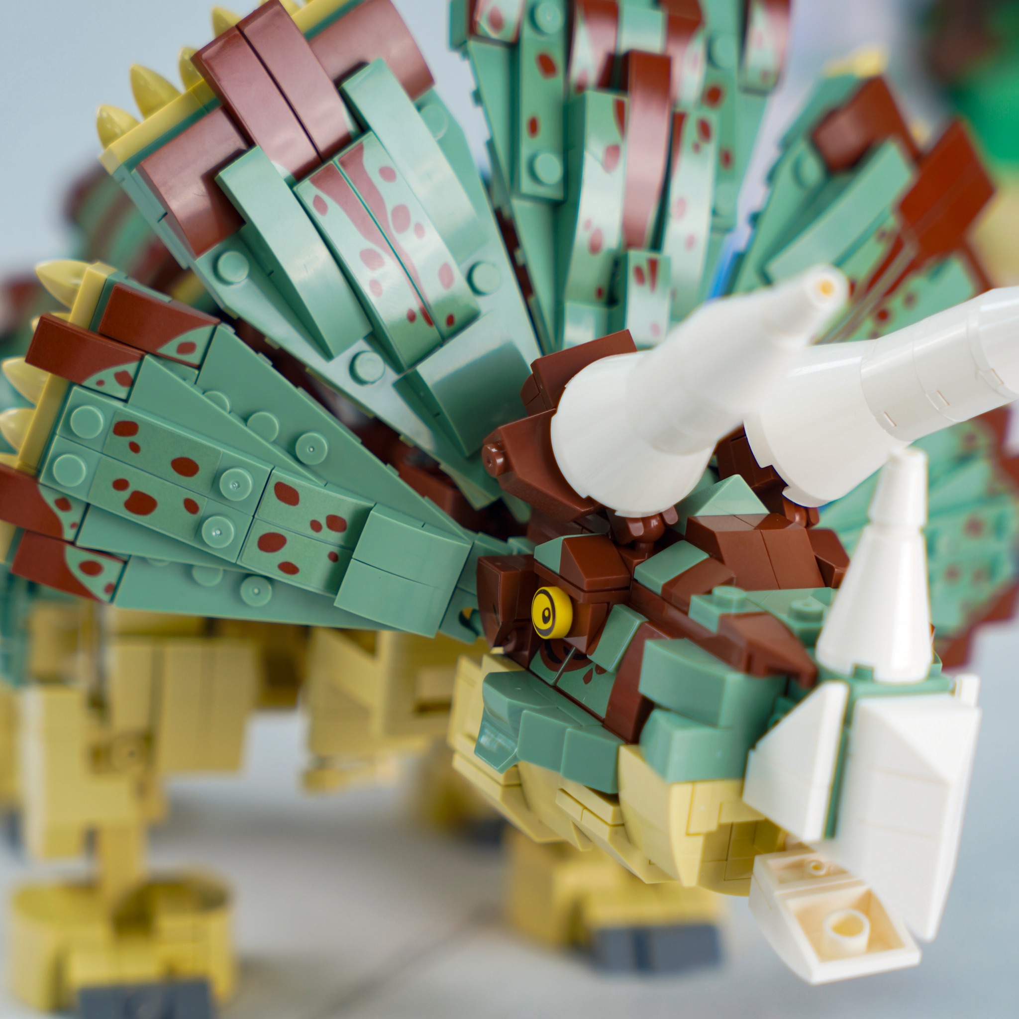 Đồ chơi lắp ráp, xếp hình Khủng long điều khiển từ xa ba sừng Triceratops - SEMBO 730970