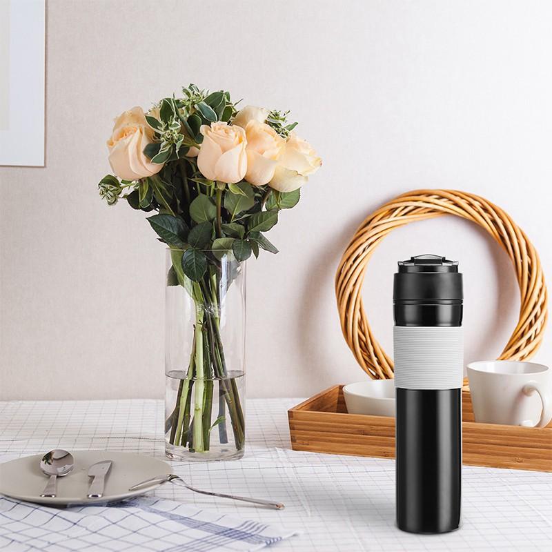 Sử dụng Máy pha cà phê cầm tay dung tích 350ml tiện lợi
