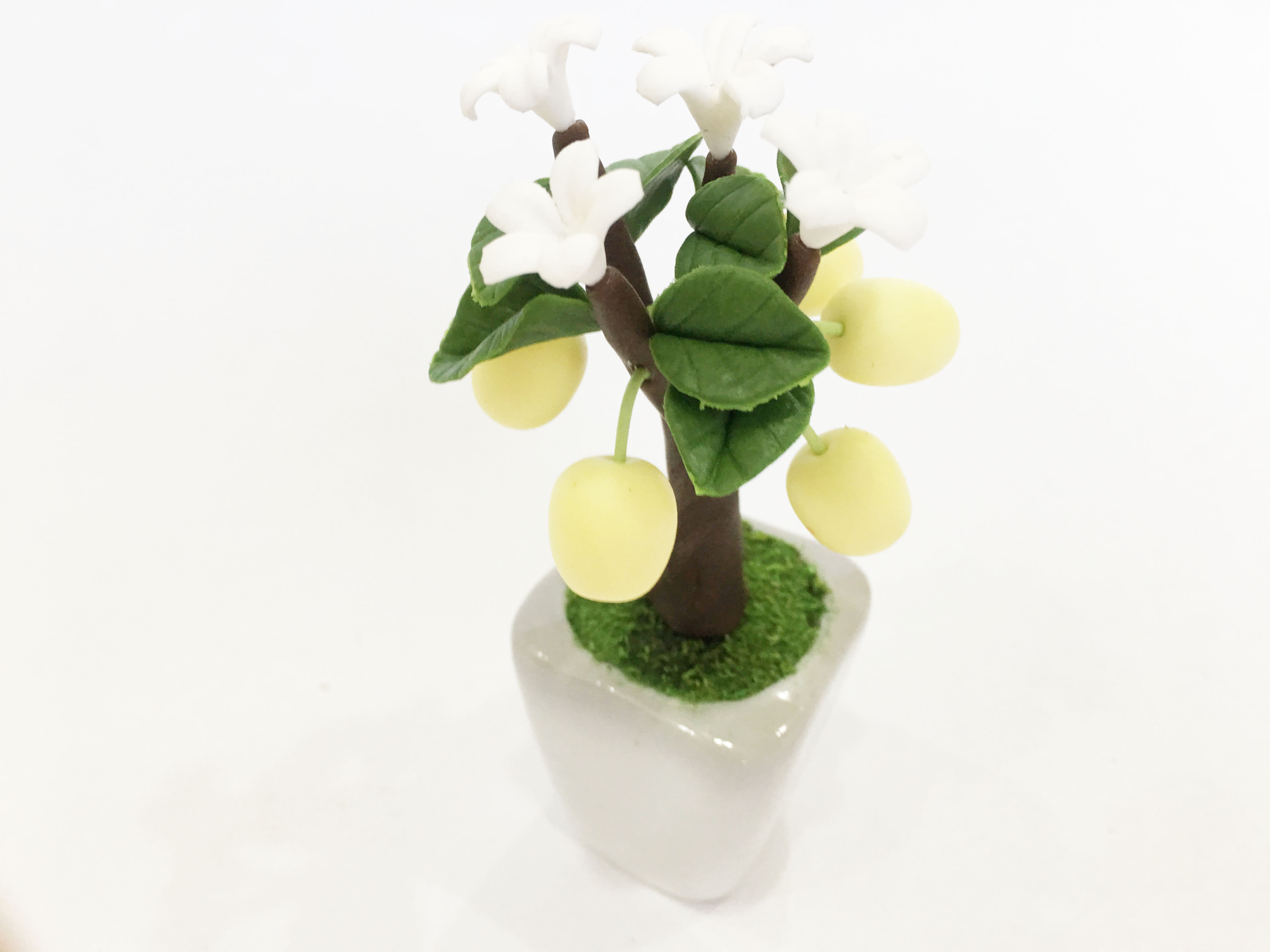 Chậu hoa đất sét mini - Cây lê vàng  - Quà tặng trang trí handmade