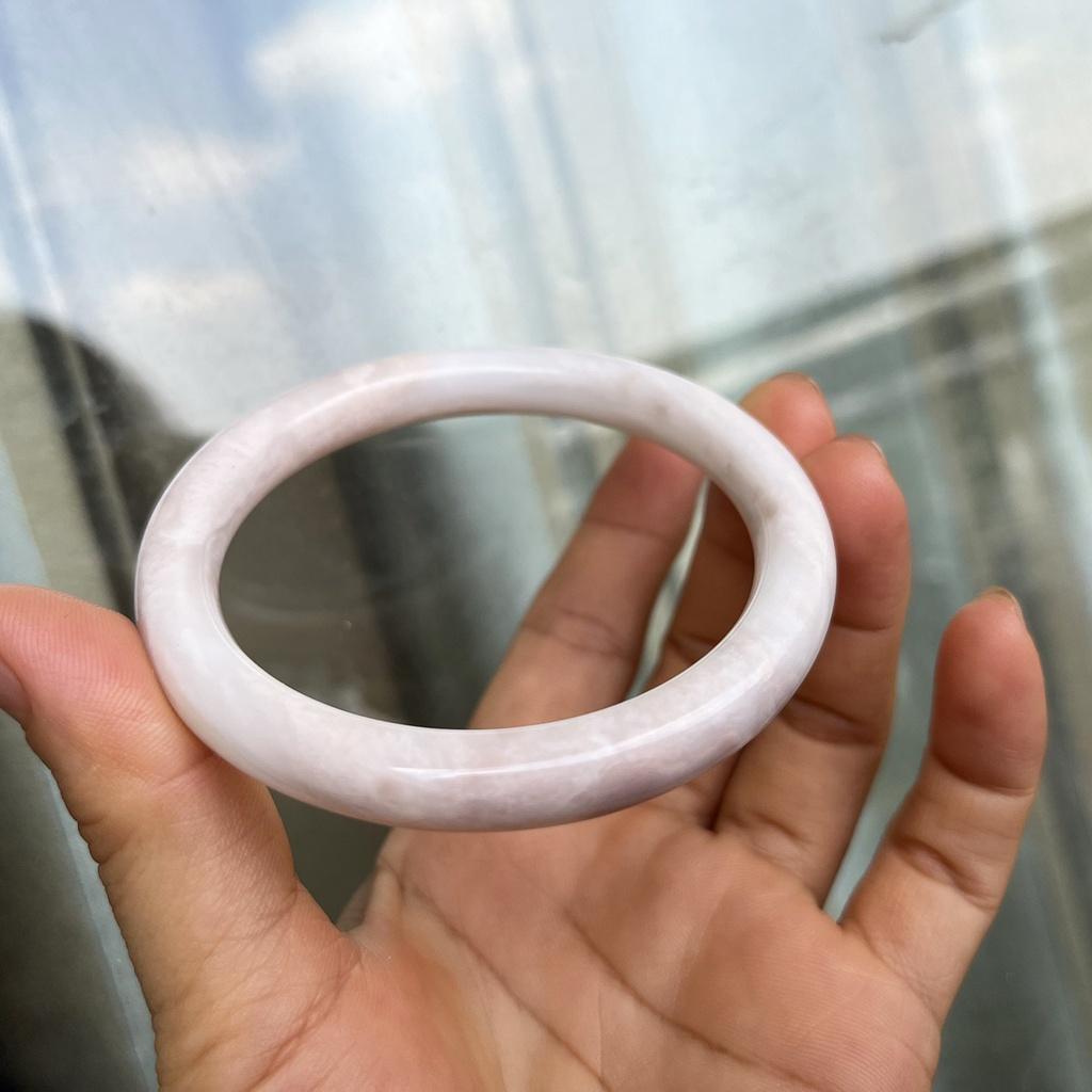 Vòng tay đá tự nhiên của Việt Nam nhiều size, nhiều màu cho mệnh Kim, Mộc, Thủy, Hỏa, Thổ