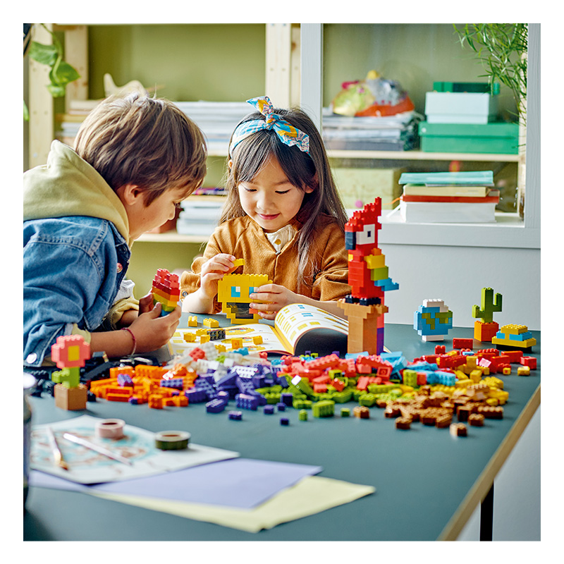 Đồ Chơi Lắp Ráp LEGO Bộ Gạch Sáng Tạo Pixel 11030