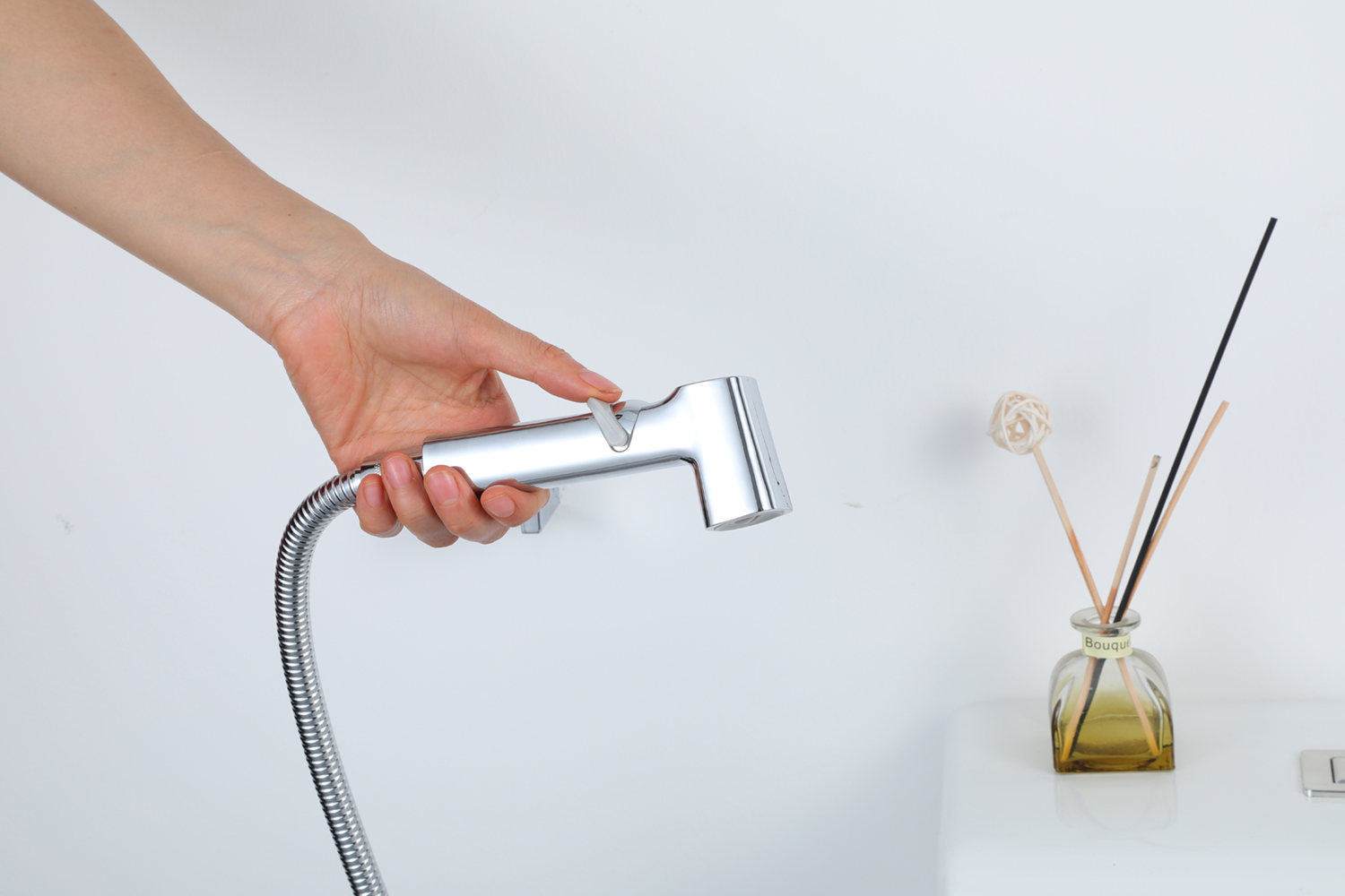 Vòi xịt vệ sinh Frap F022 - Hàng Chính Hãng LIÊN BANG NGA