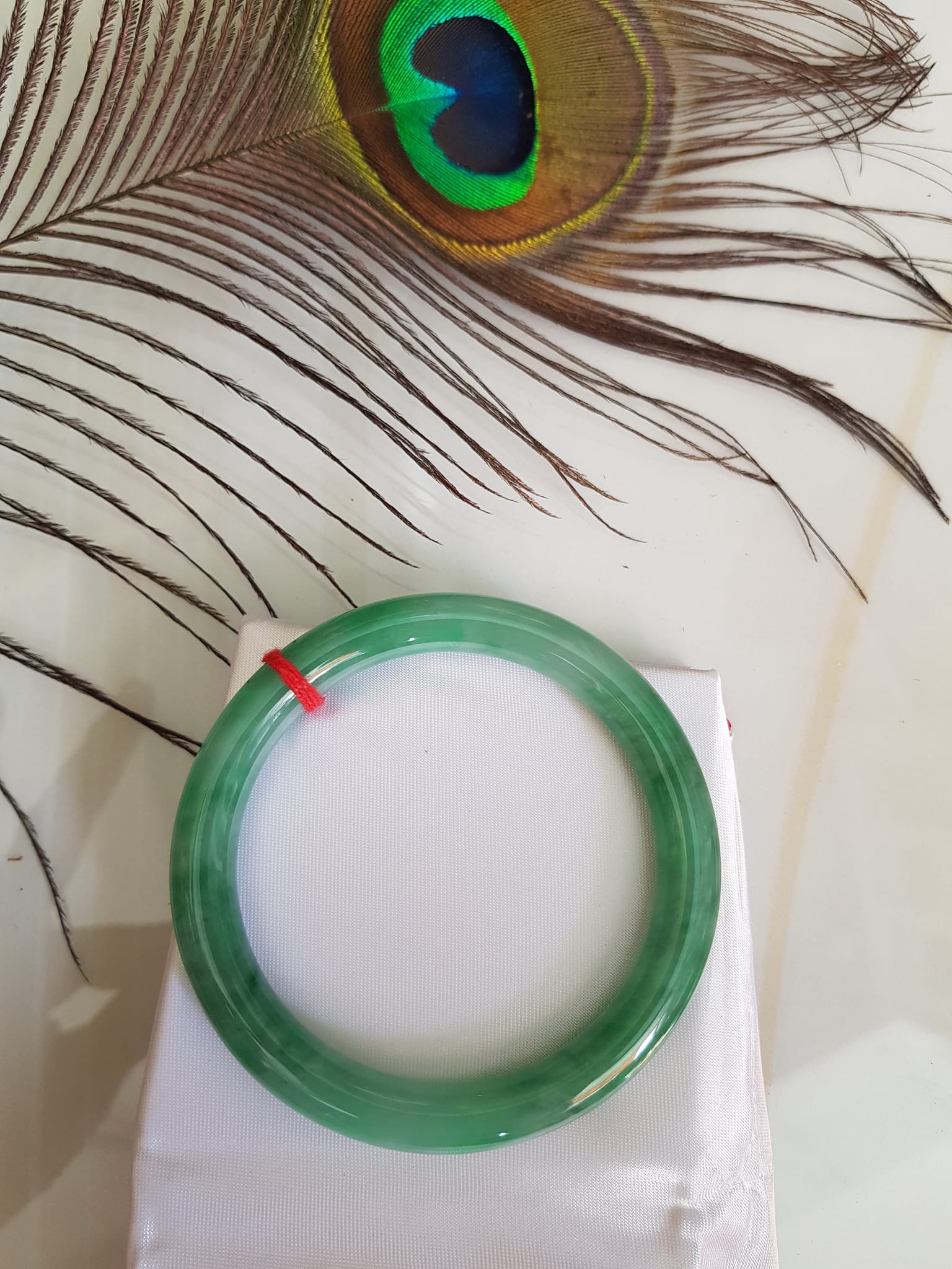 Vòng Tay Vip AA Lý SỊN A SAO 58mm x Dầy 9mm Vòng Màu Xanh Lý Bóng Đều Vòng rất sang sịn ĐẸP ạ Nữ tay tròn 56kg - 68kg đeo lên sang tay đẹp nhe các chị ơi