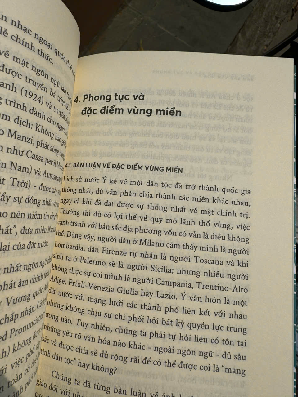(Nước Ý) BẢN SẮC VĂN HÓA Ý - Giuseppe Giliberti – Times