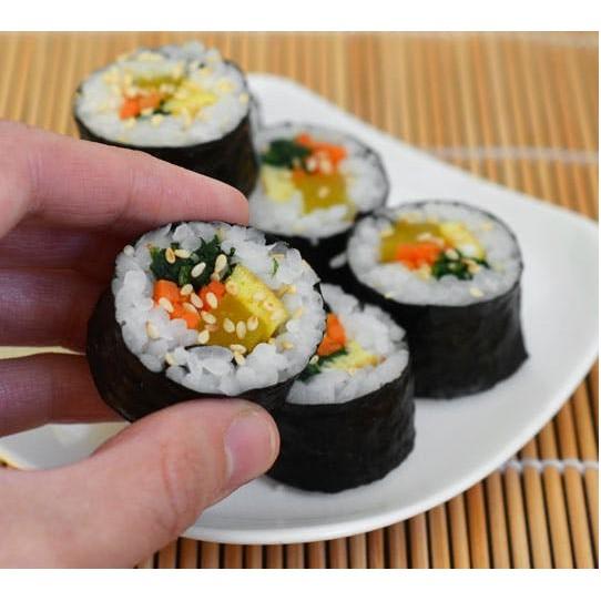 Mành tre làm cơm cuộn Kimbap Hàn Quốc