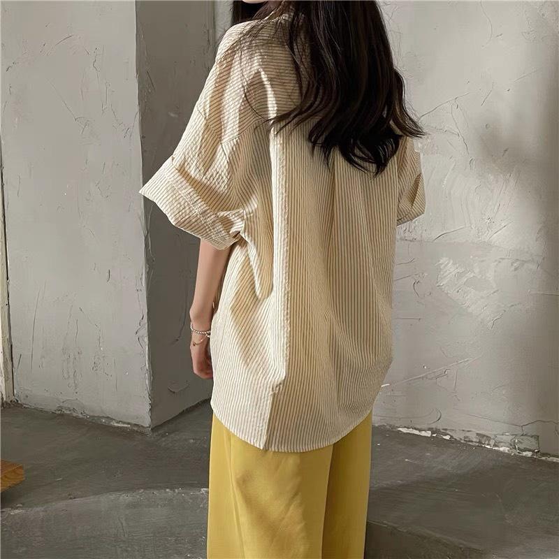 Áo Sơ Mi Kẻ Xốp Dáng Thụng Cộc Tay