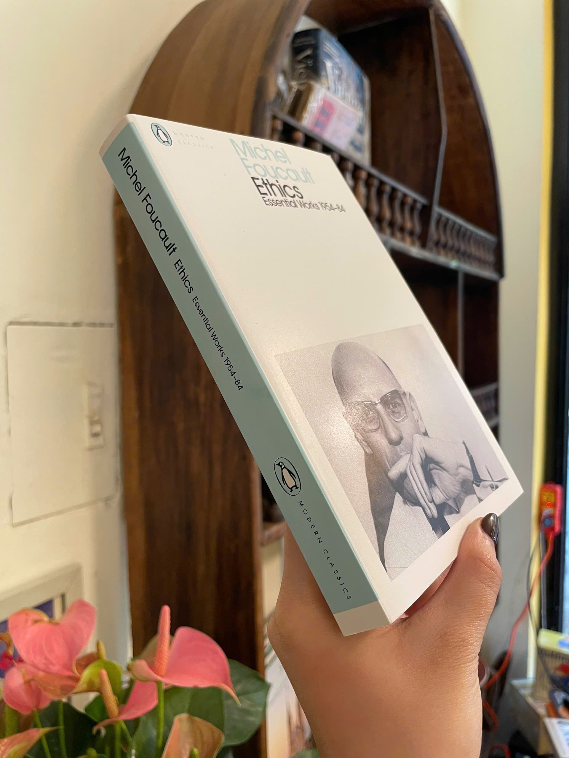 Sách - Ethics: Essential Works of Michel Foucault 1954-84| Philosophy, Ngoại văn Triết học Nhập khẩu