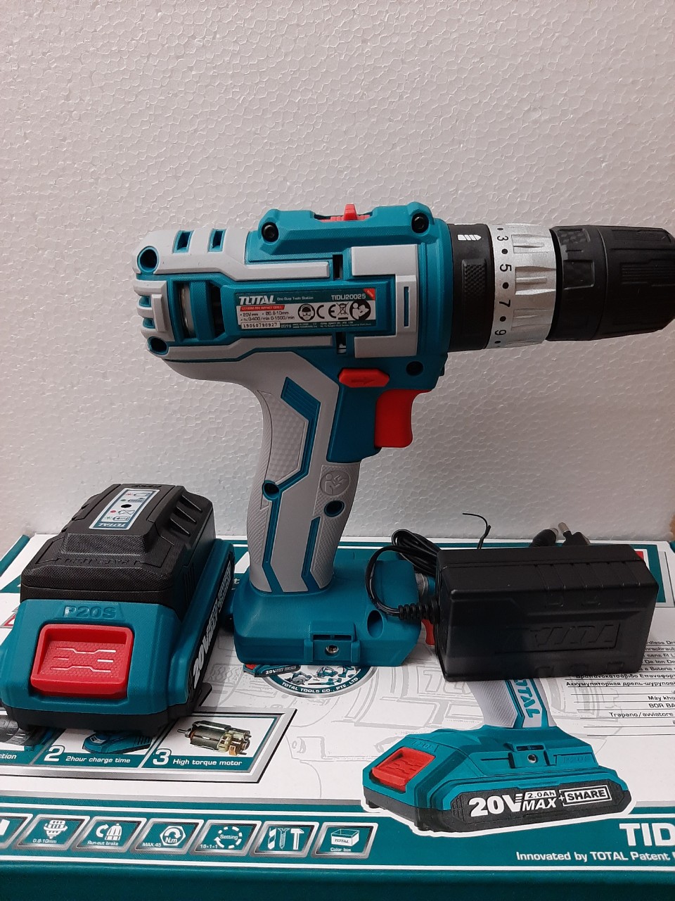 Máy khoan búa dùng pin Lithium-Ion 20V TOTAL TIDLI20025