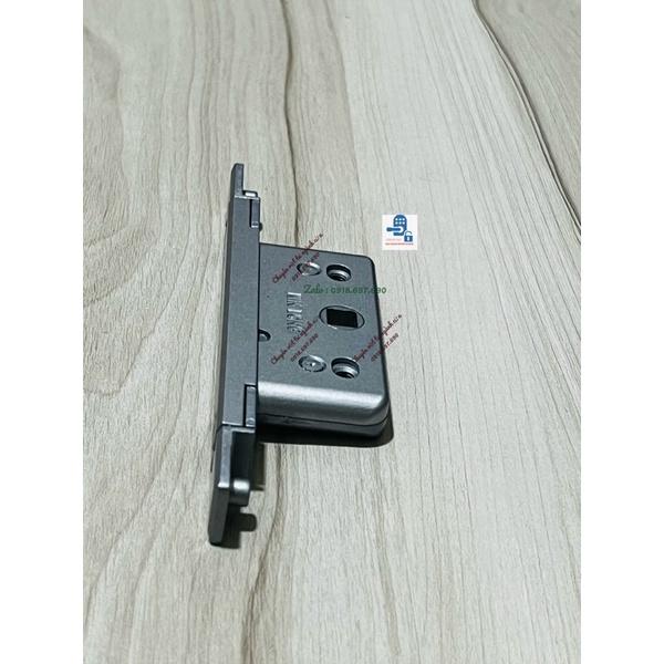 Ô chia chuyển động xếp trượt nhôm xingfa
