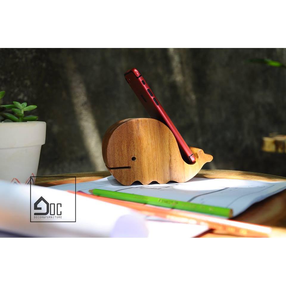 Giá, gác đỡ điện thoại làm quà tặng hình con cá heo, con voi