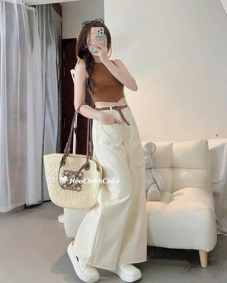 SET ÁO TĂM LẠNH KÈM QUẦN KAKI  CÓ DÂY NỊT MÀU Y HÌNH