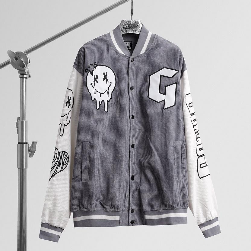 Áo Khóac Form Rộng Nhung Tâm Jacket Varsity Graffiti V15