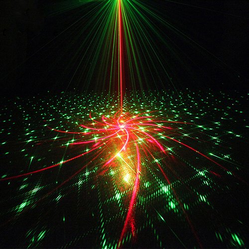 Đèn trang trí laser 6 mắt, đèn bay phòng nháy được 48 kiểu nháy khác nhau, đèn led trang trí kèm điều khiển từ xa, đèn trang trí quán cà phê và karaoke.